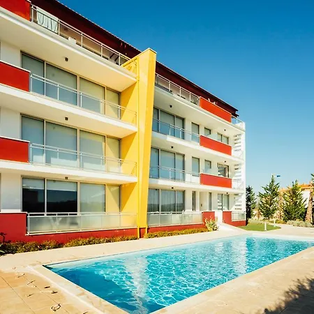 Apartment Portas Da Baia