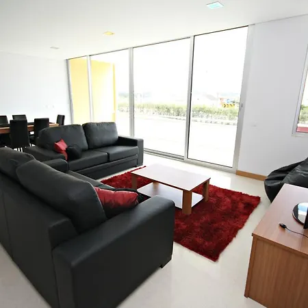 Apartment Portas Da Baia