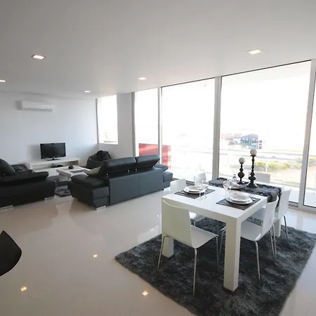 Apartment Portas Da Baia
